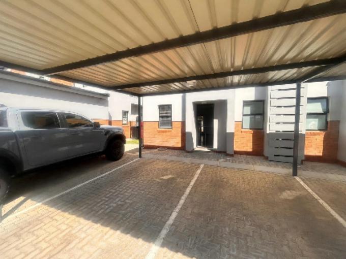 3 Bedroom Simplex for Sale For Sale in Alberton - MR722793