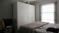 Main Bedroom - 15 square meters of property in Crystal Park
