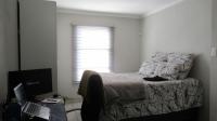 Main Bedroom - 15 square meters of property in Crystal Park