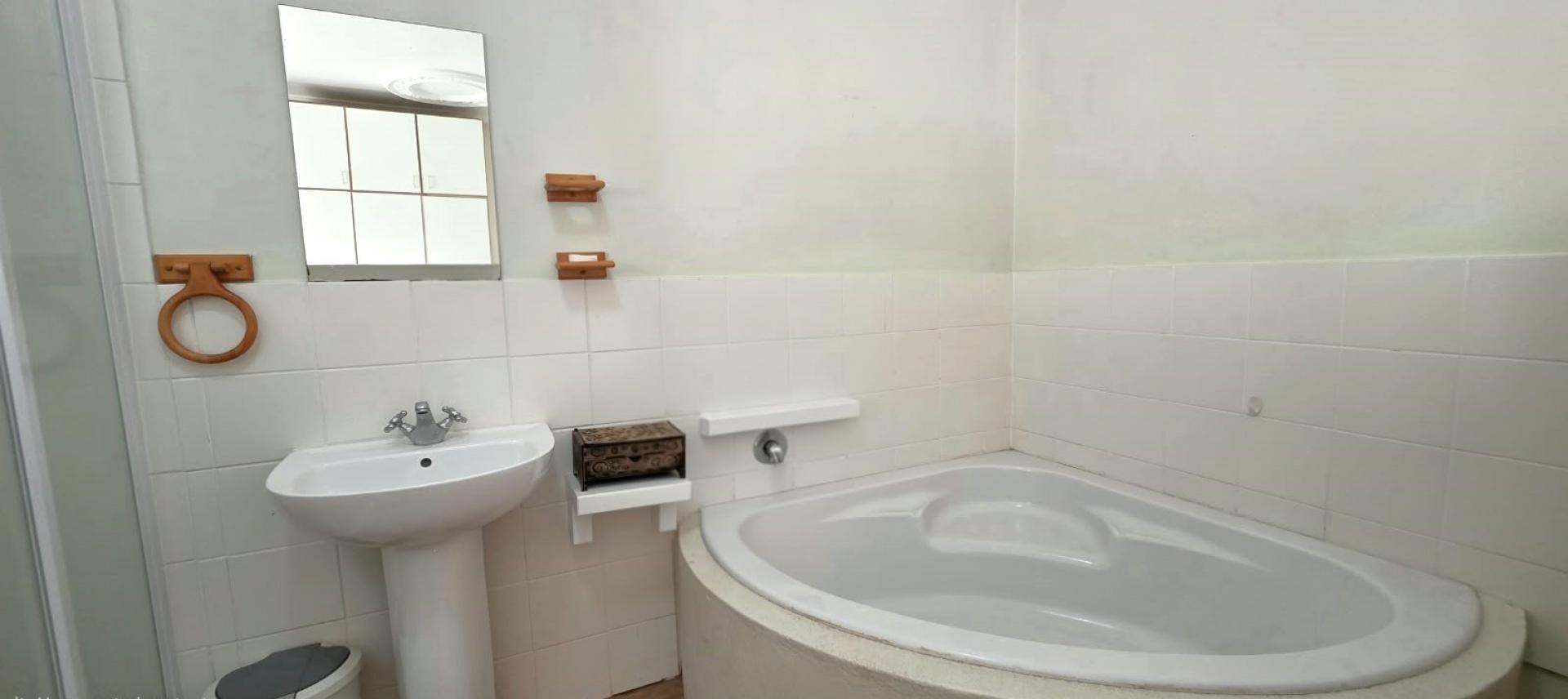  of property in Gordons Bay