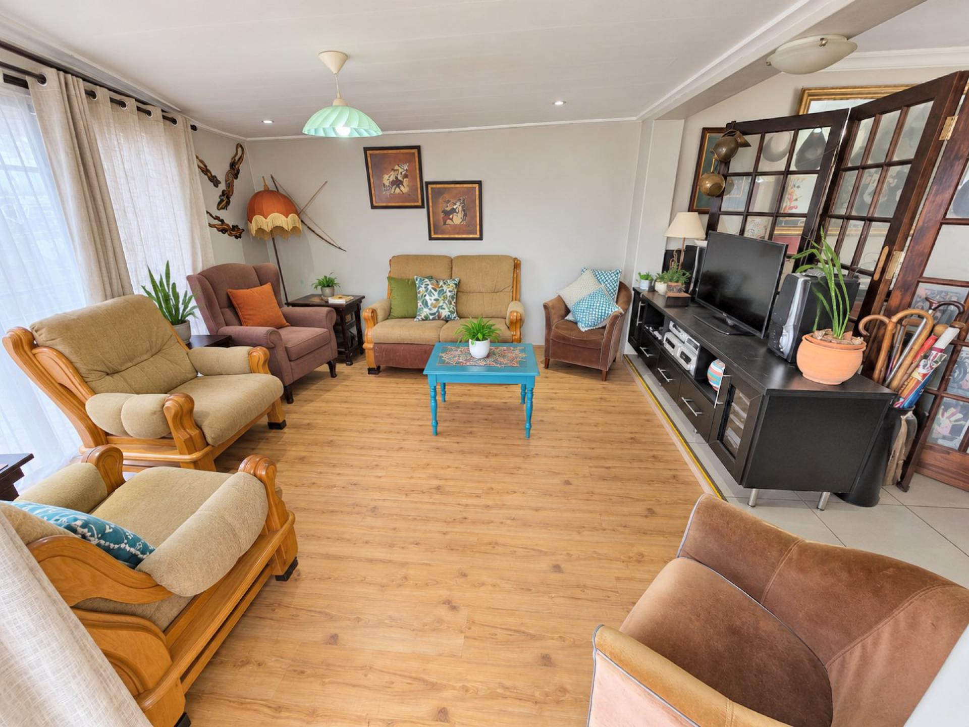  of property in Sinoville