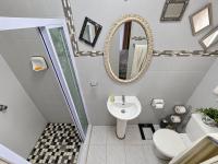  of property in Sinoville