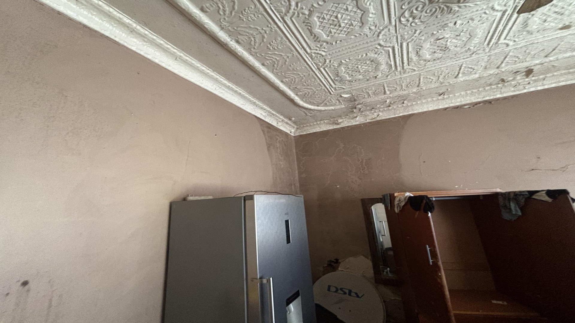 Kitchen of property in Homelake
