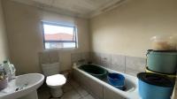 Bathroom 2 of property in Heidelberg - GP