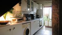Kitchen - 8 square meters of property in Jukskei Park