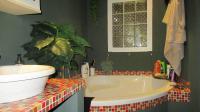 Main Bathroom - 6 square meters of property in Jukskei Park