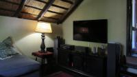 Lounges - 13 square meters of property in Jukskei Park