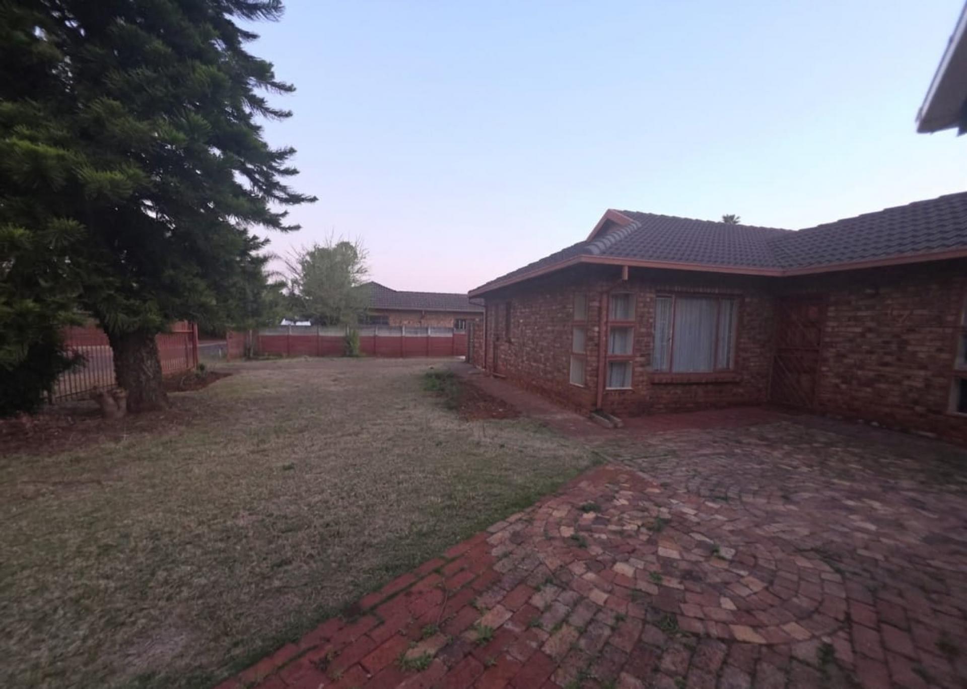  of property in Hesteapark