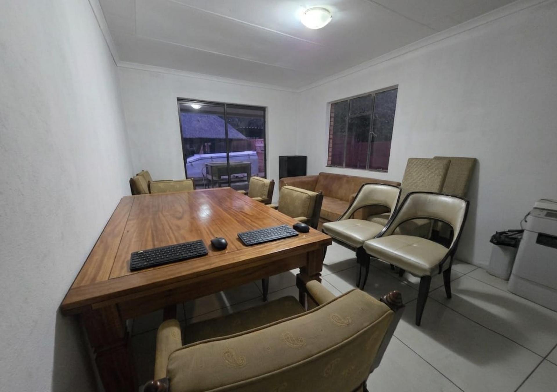  of property in Hesteapark