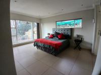  of property in Glenvista