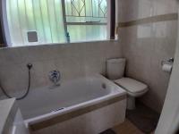  of property in Glenvista