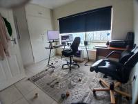 of property in Glenvista