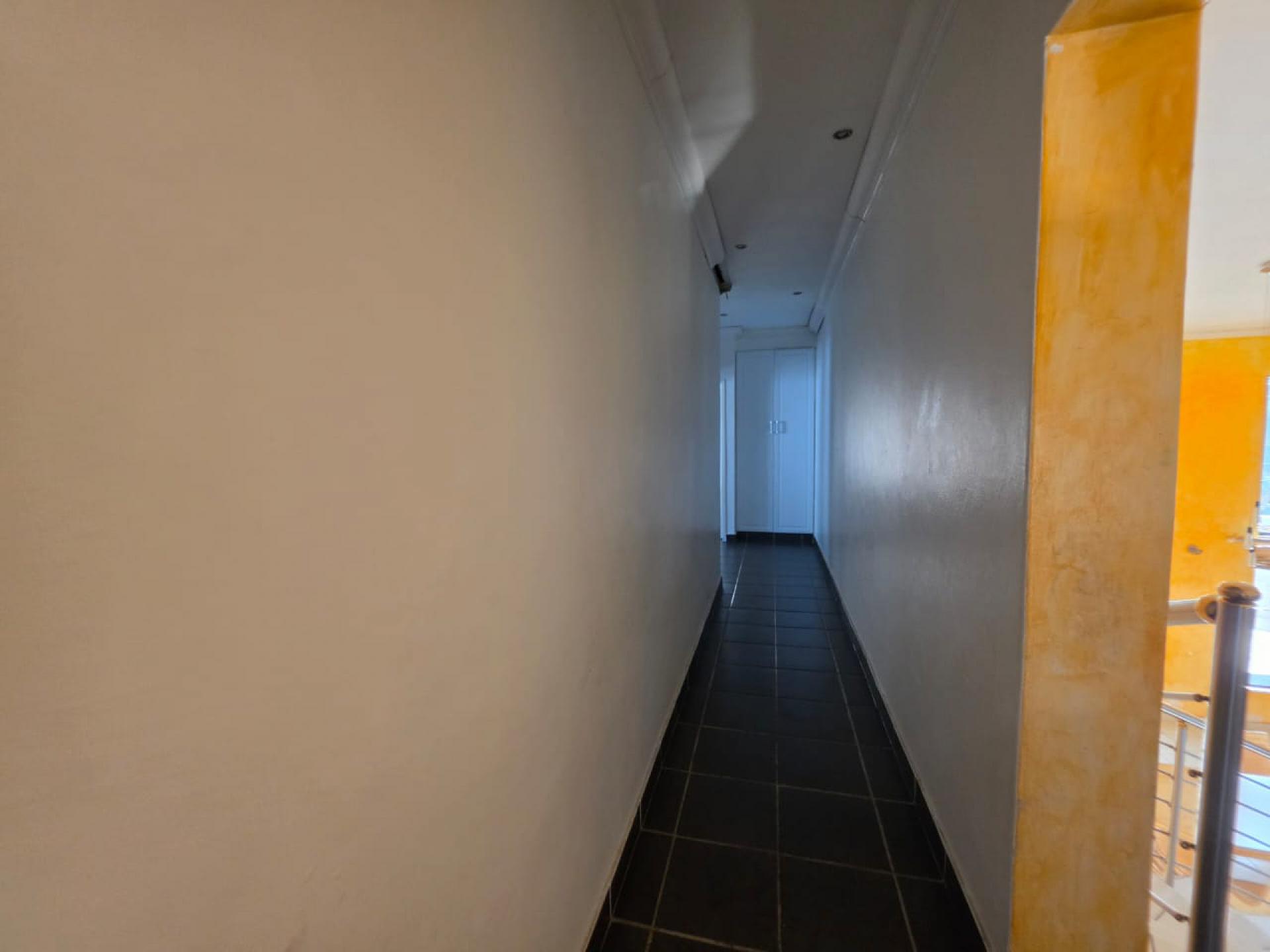  of property in Ninapark