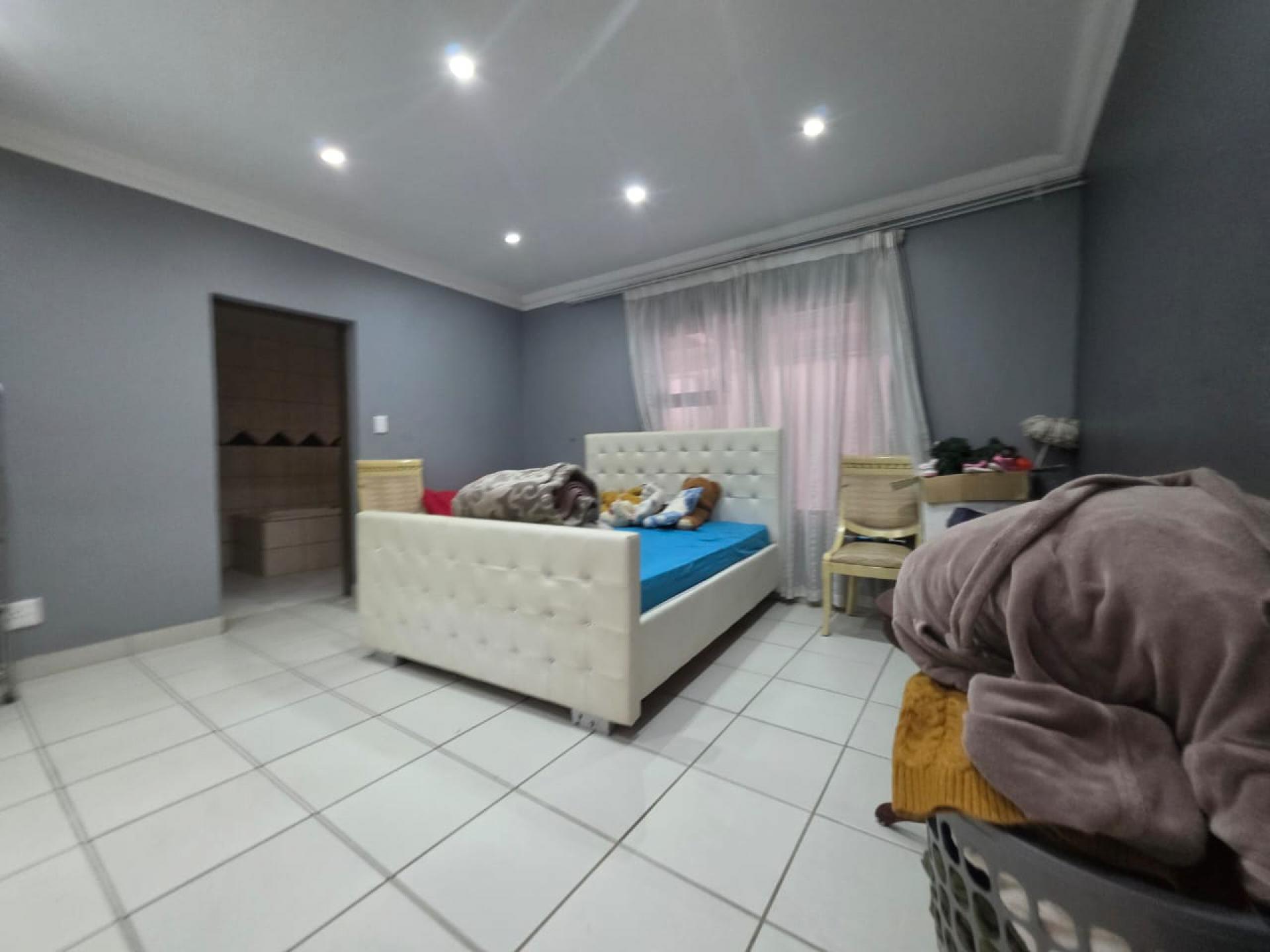  of property in Ninapark