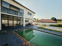 of property in Ninapark