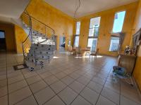  of property in Ninapark