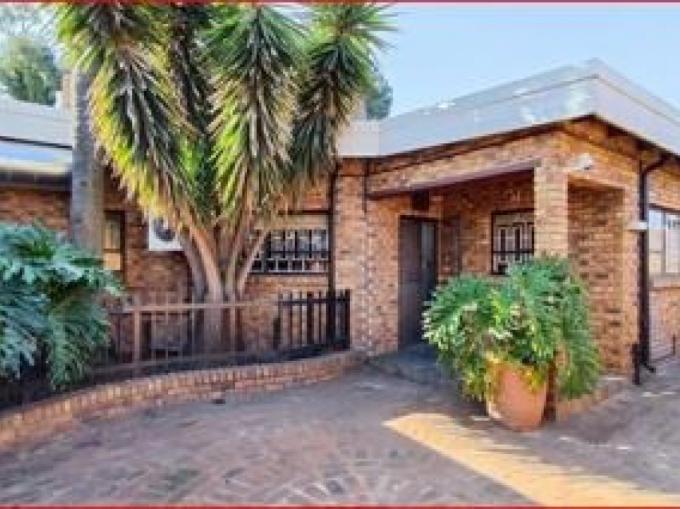 4 Bedroom House for Sale For Sale in Boksburg - MR722928