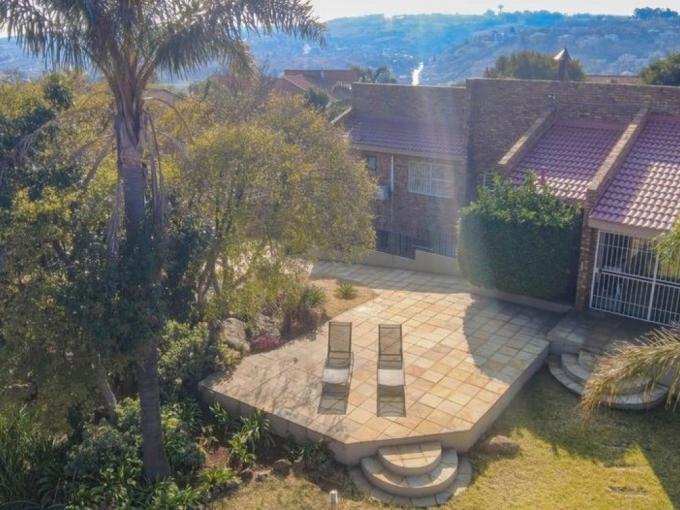 4 Bedroom House for Sale For Sale in Bassonia - MR722940