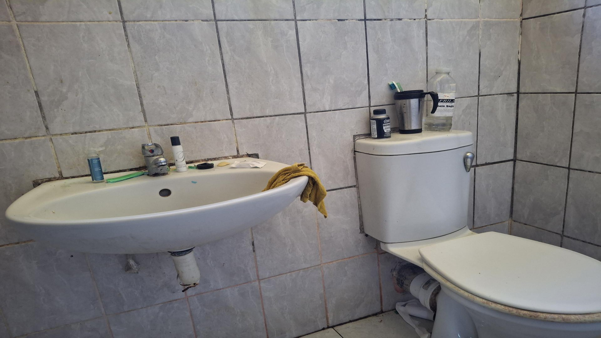 Bathroom 1 of property in Gonubie