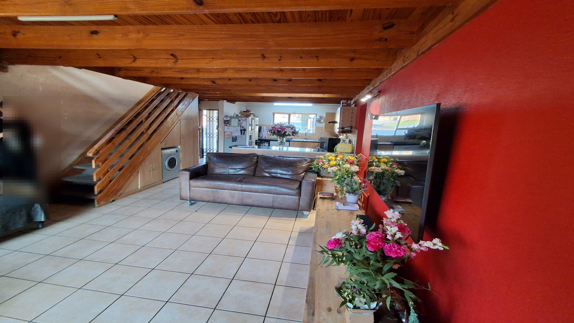 Lounges of property in Illiondale