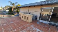 Balcony of property in Illiondale