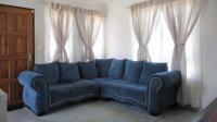 Lounges - 14 square meters of property in Alliance