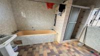 Bathroom 1 of property in Soweto