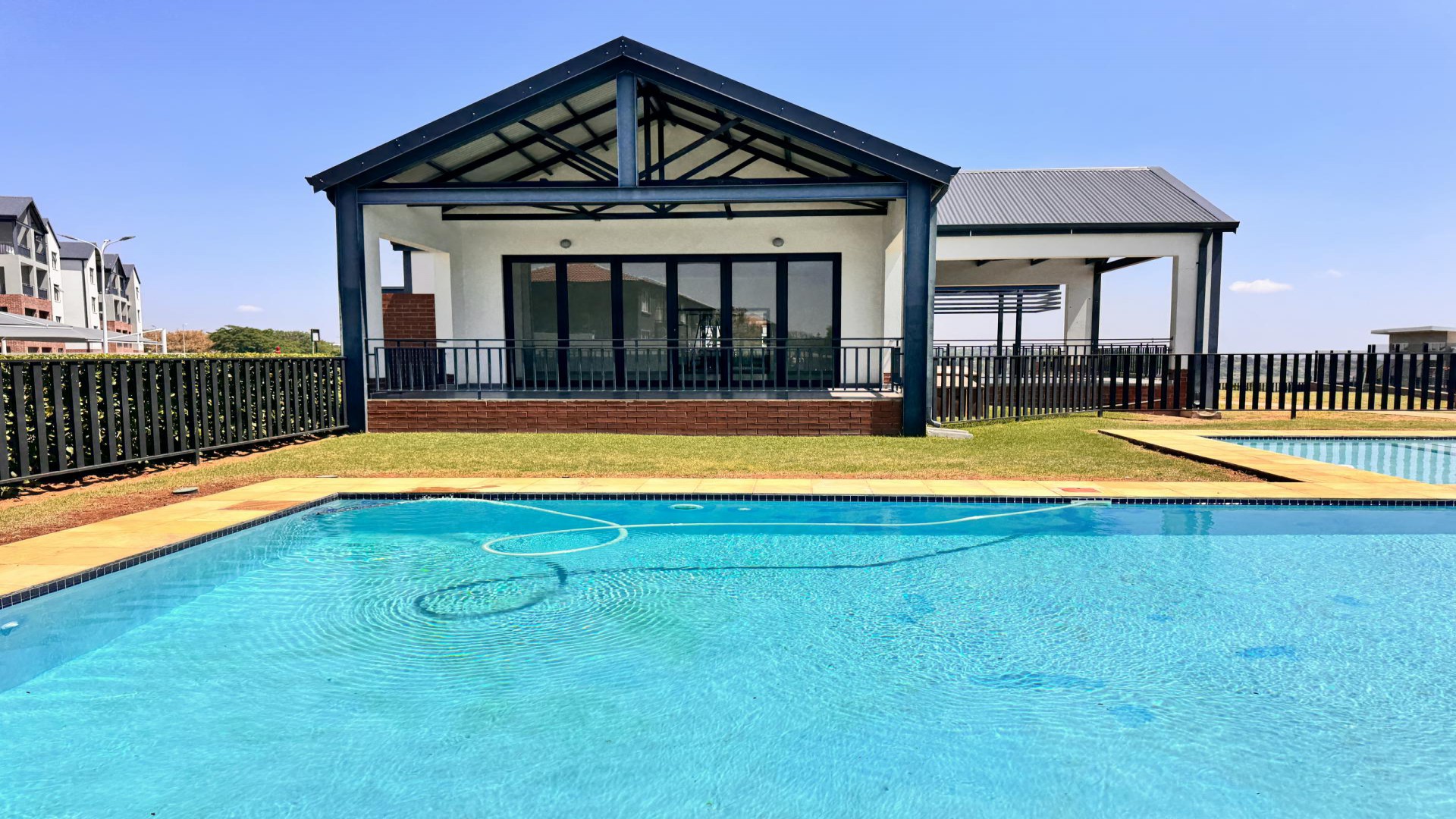 Swimming Pool of property in Northgate (JHB)