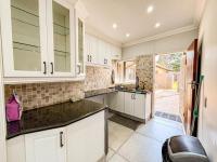  of property in Brackenhurst