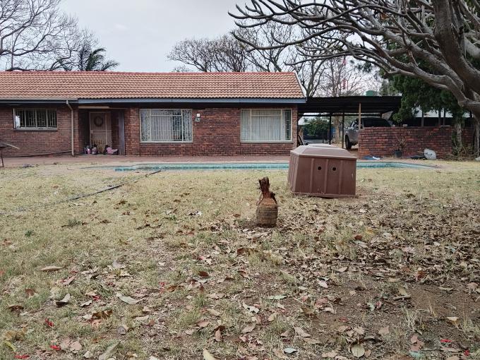 Smallholding to Rent in Pretoria Rural - Property to rent - MR723124