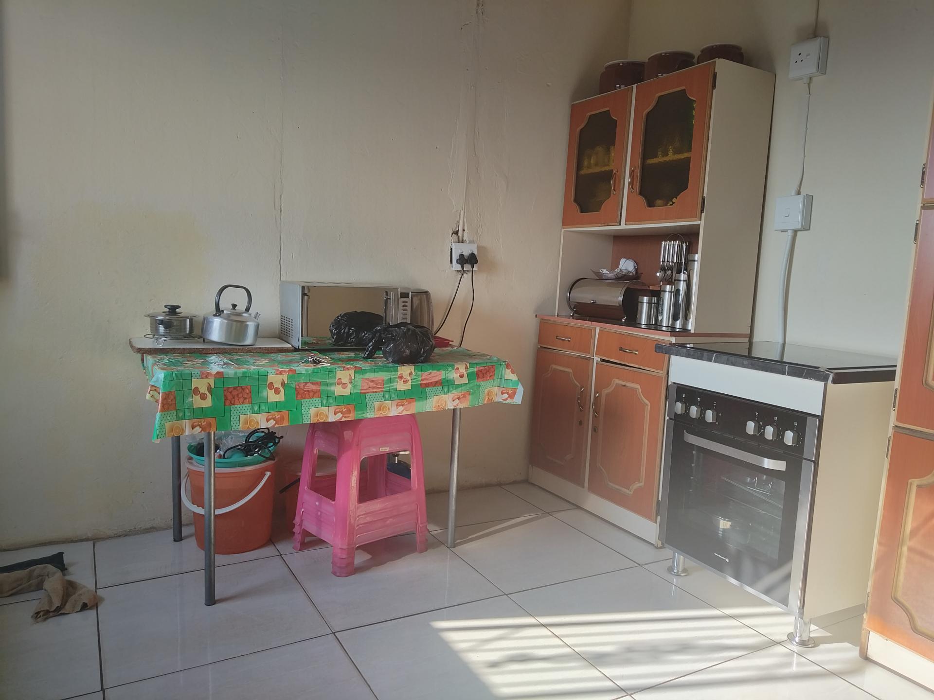  of property in Tshepong