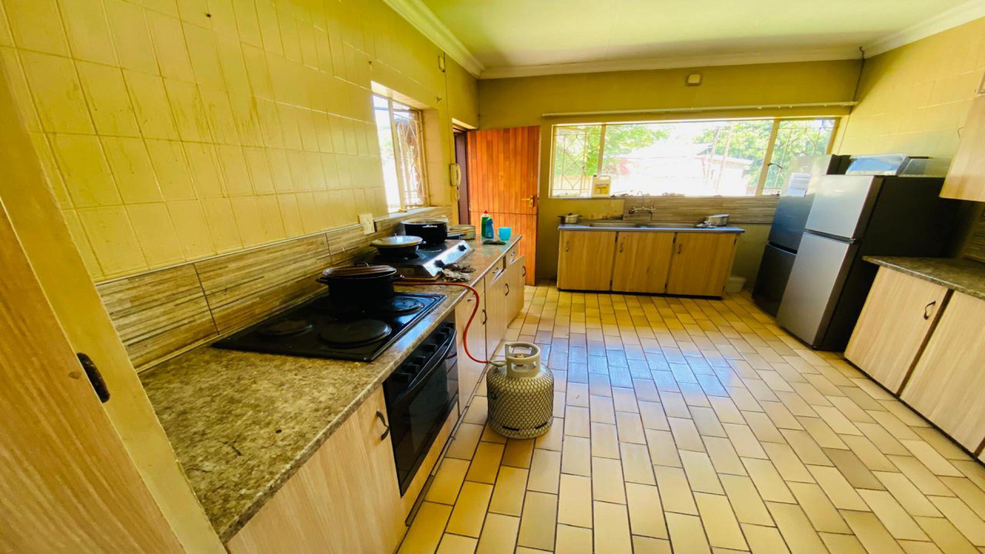 Kitchen of property in Krugersdorp