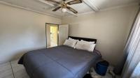 Bed Room 1 - 11 square meters of property in Birch Acres