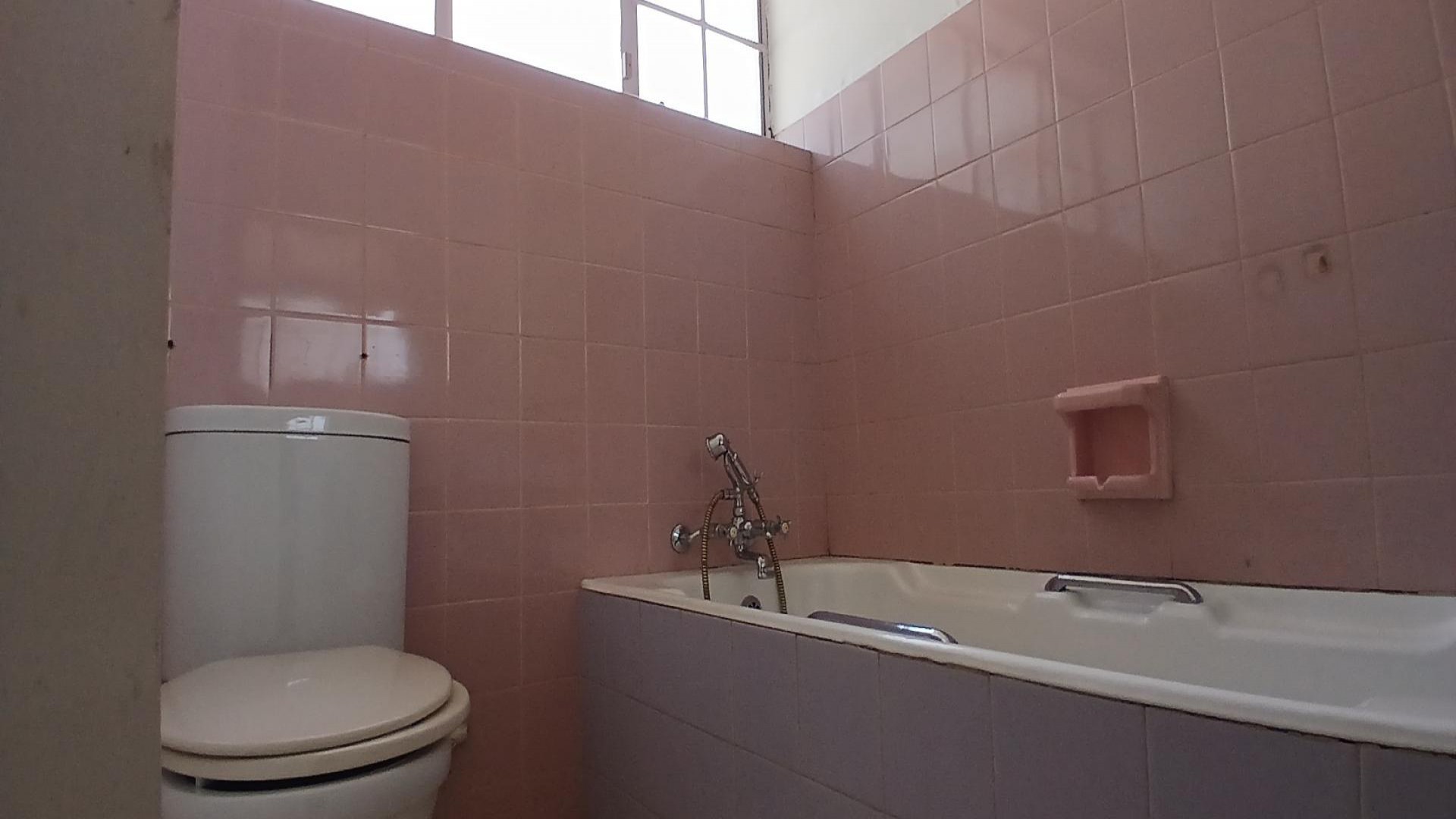 Bathroom 3+ of property in Lambton