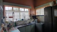 Kitchen of property in Lambton