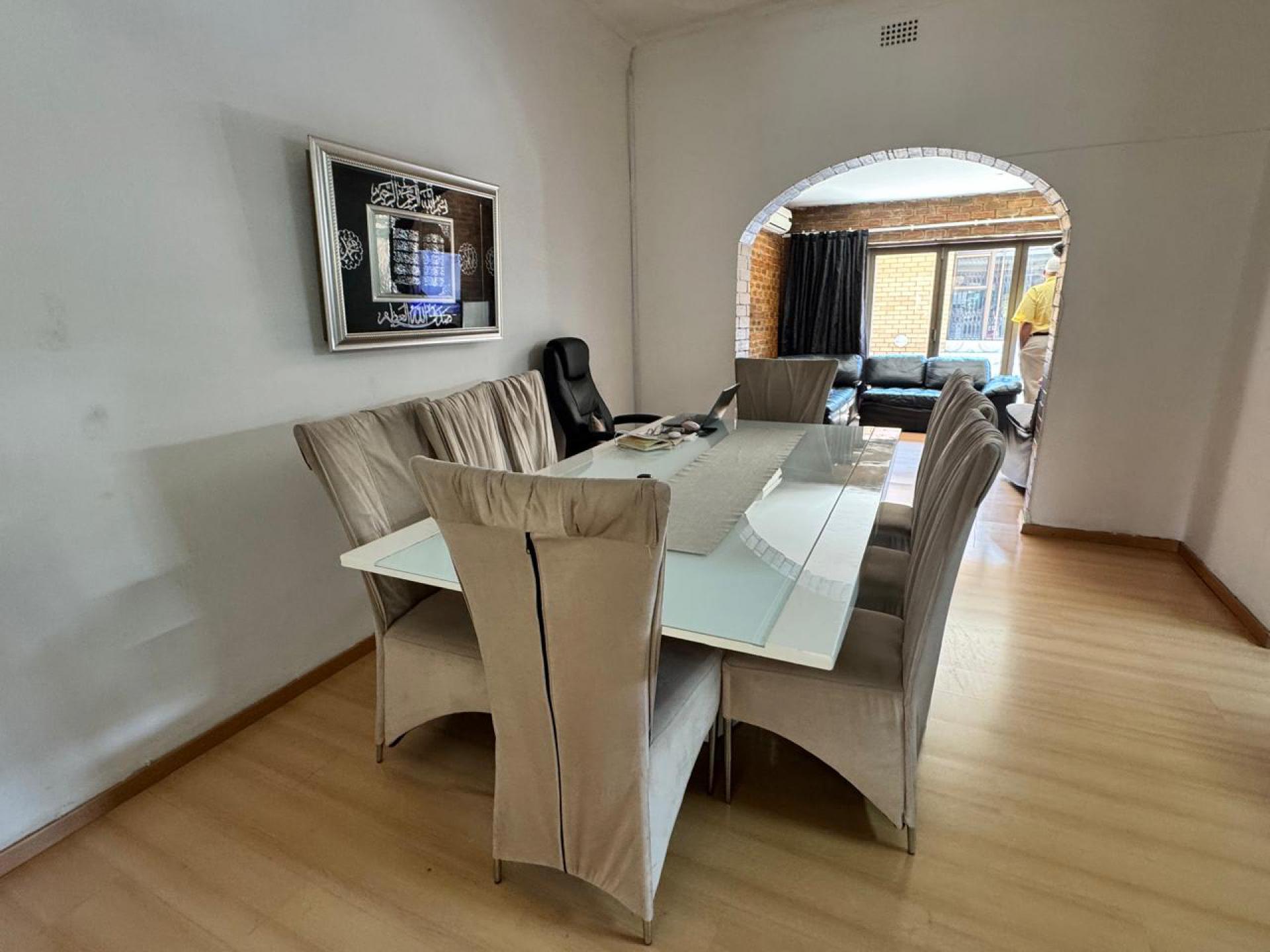  of property in Mayfair West