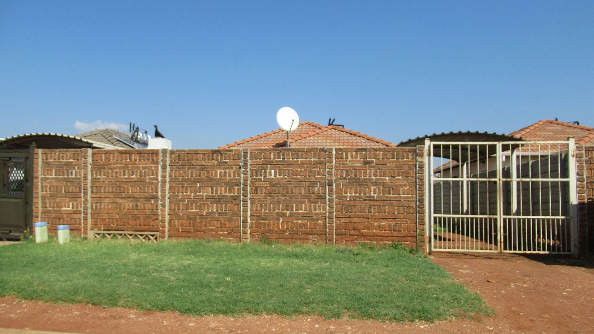 Front View of property in Watervalspruit (Vaal)