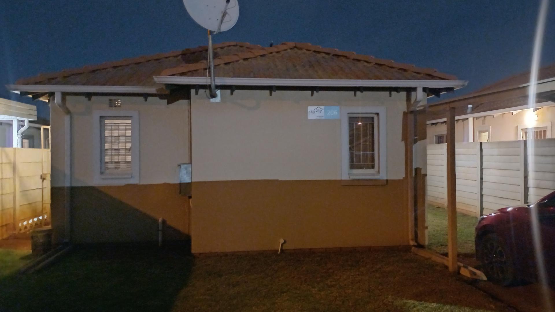 Backyard of property in Watervalspruit (Vaal)