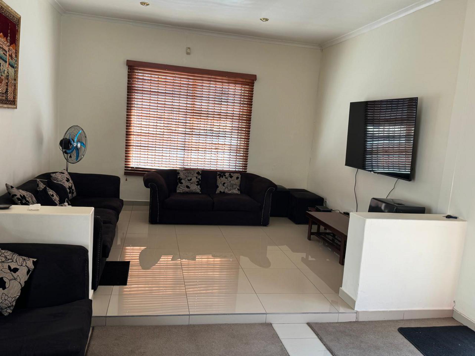  of property in Mayfair West