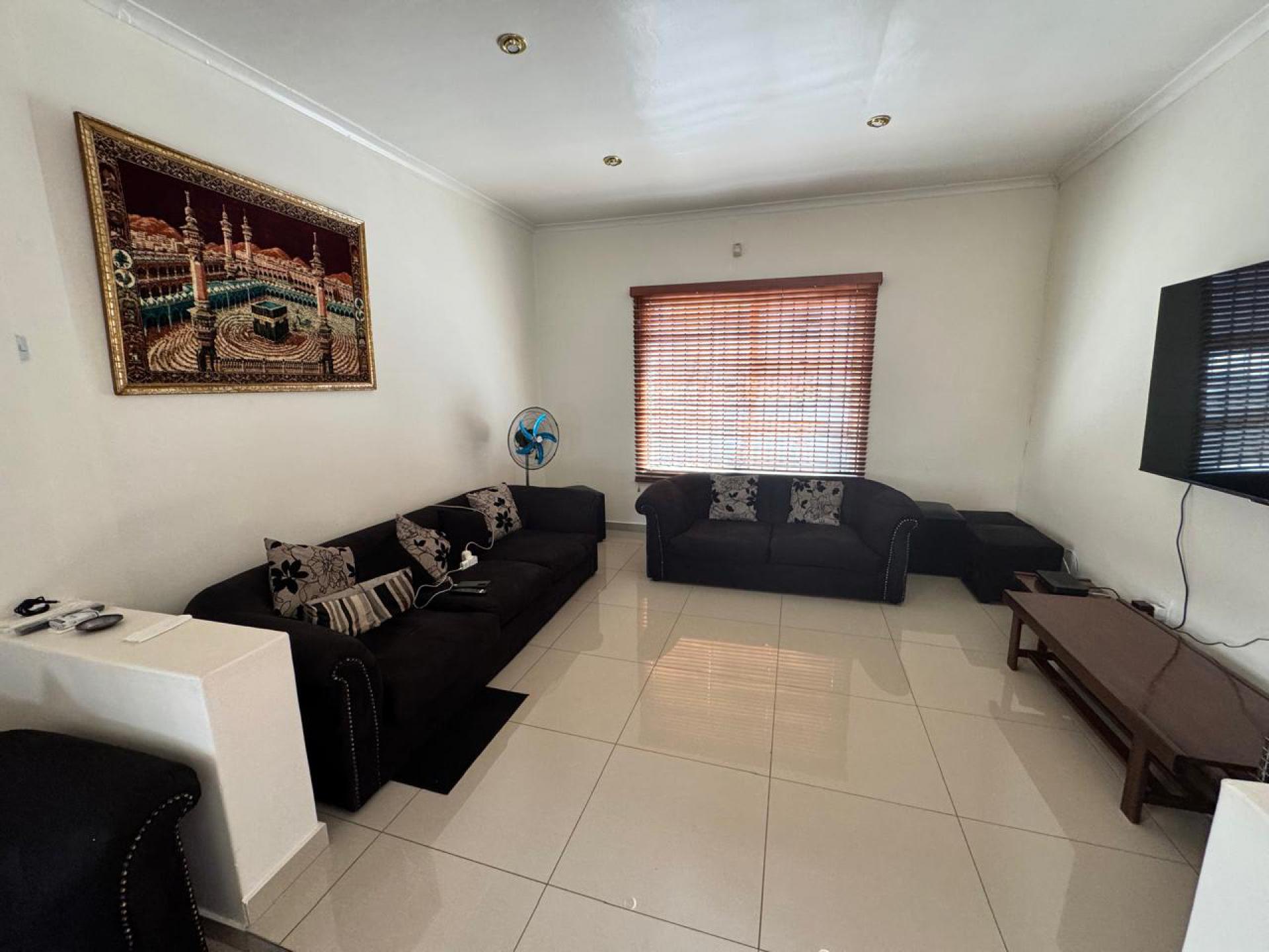 of property in Mayfair West