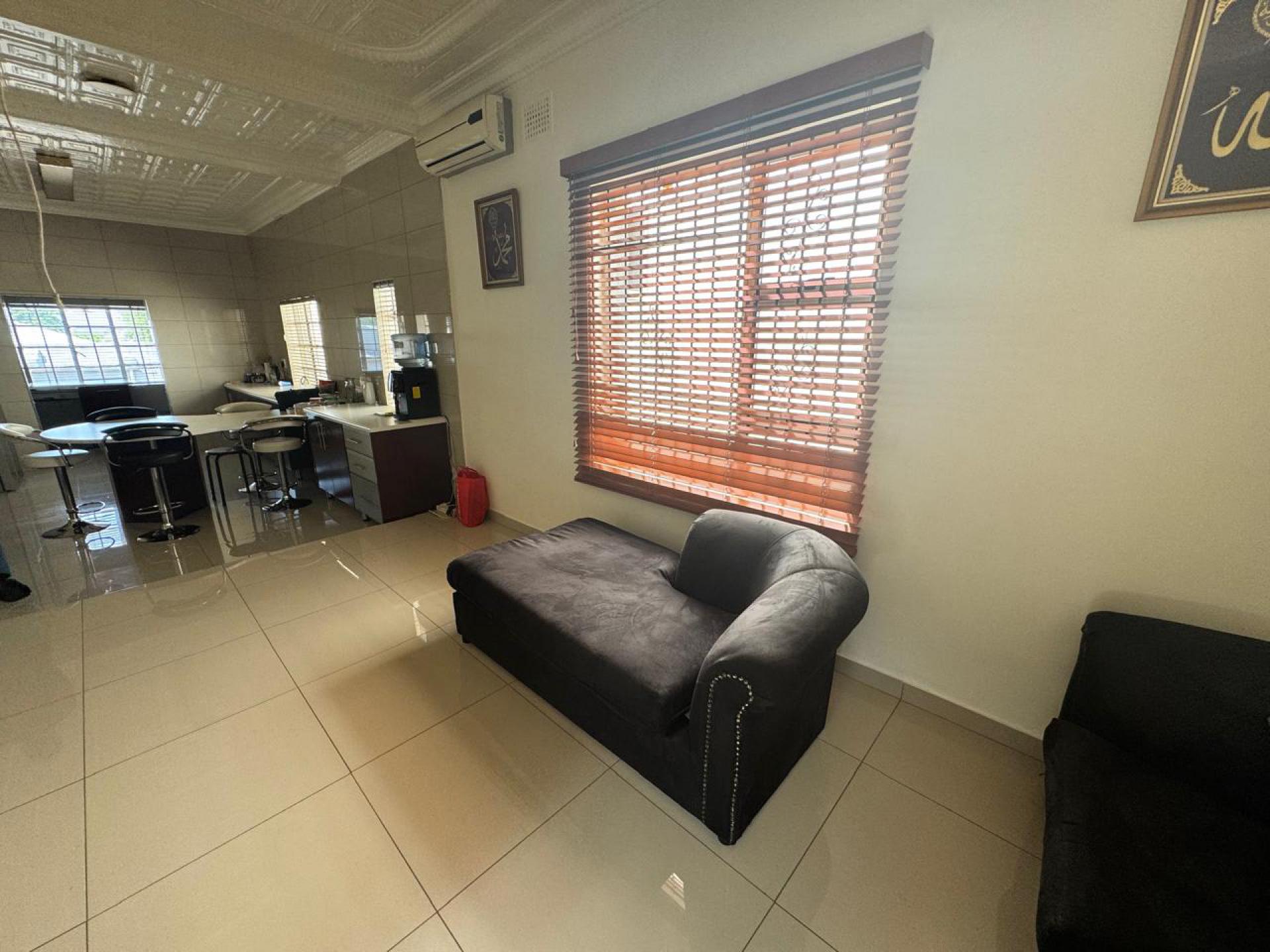  of property in Mayfair West