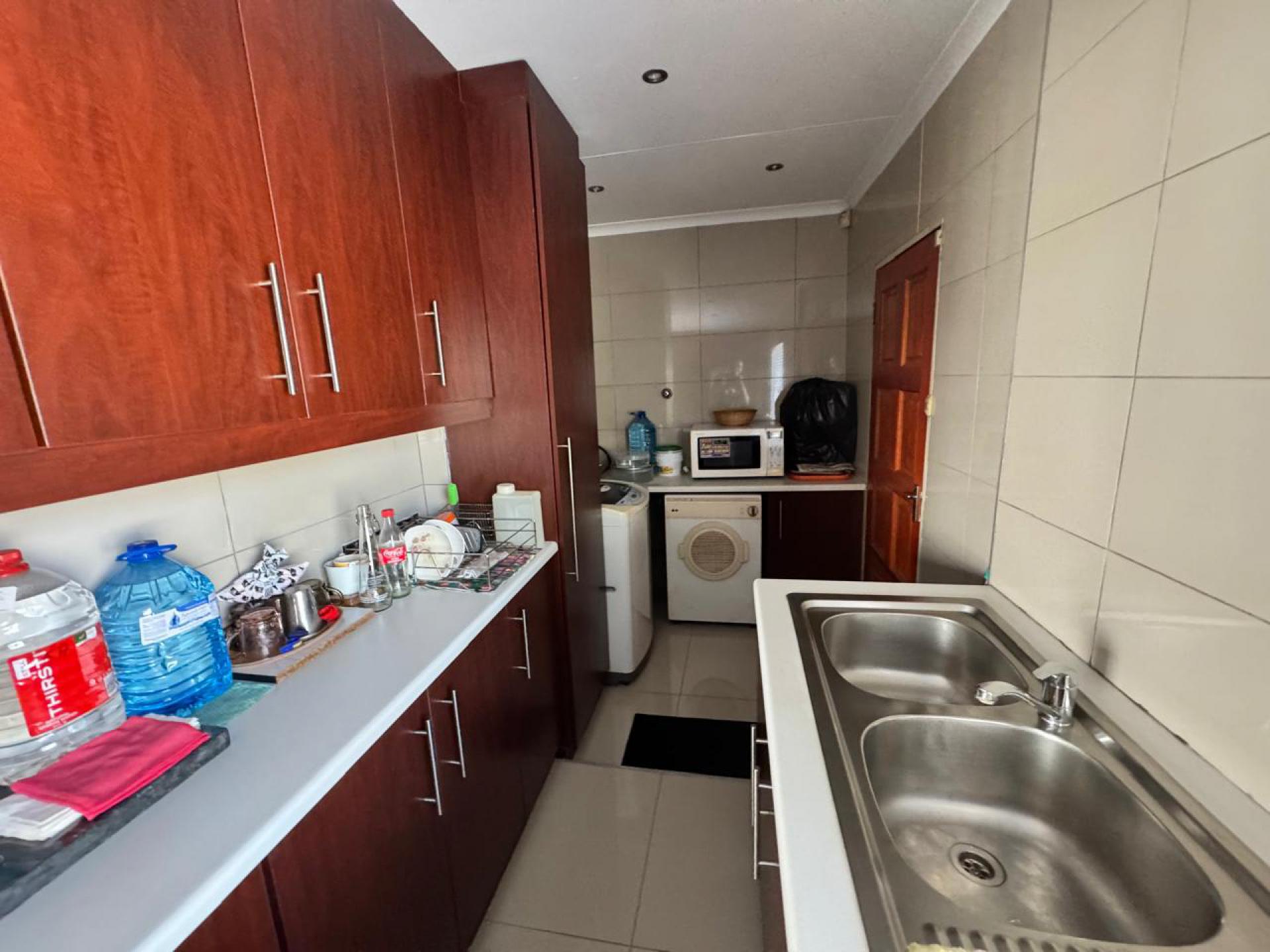  of property in Mayfair West