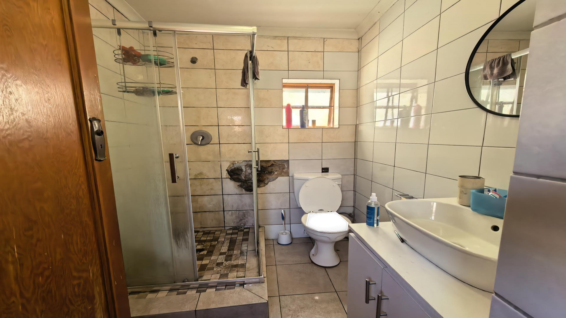 Bathroom 1 of property in Orange Grove