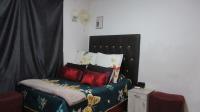 Bed Room 1 - 11 square meters of property in Orange Grove