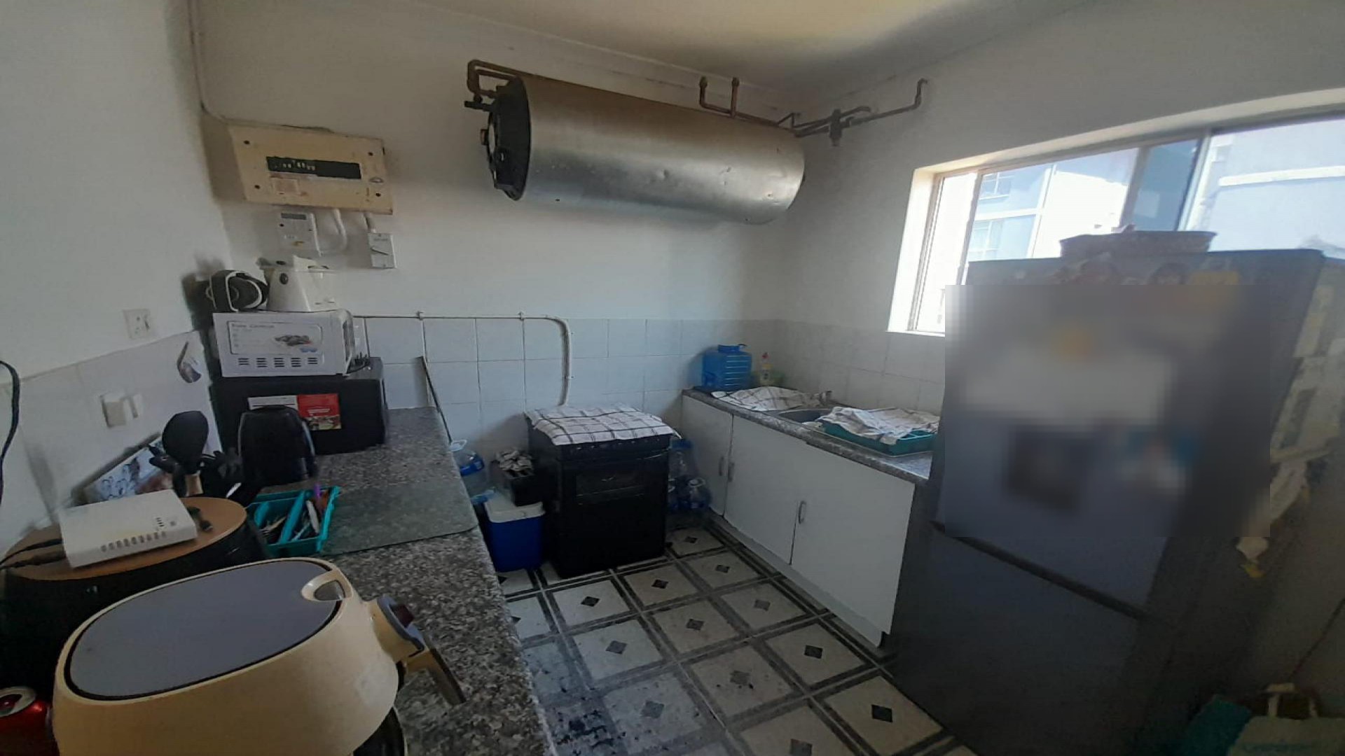 Kitchen of property in Bulwer (Dbn)