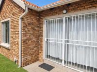  of property in Kosmosdal