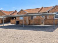  of property in Kosmosdal