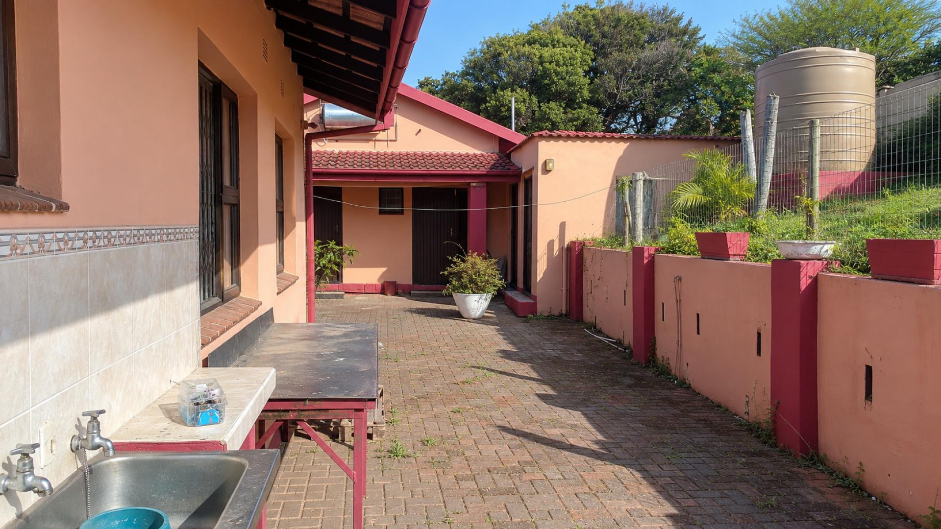  of property in Shelly Beach