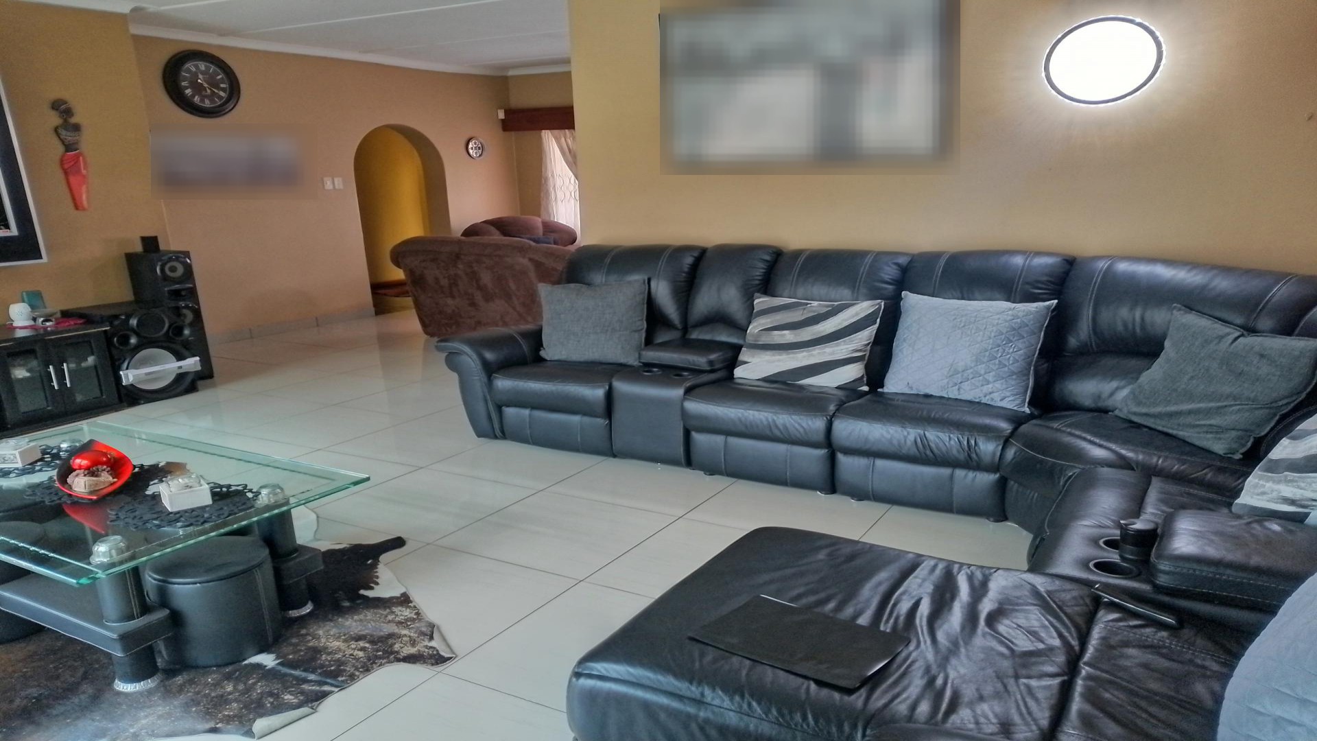 Lounges of property in Vryheid