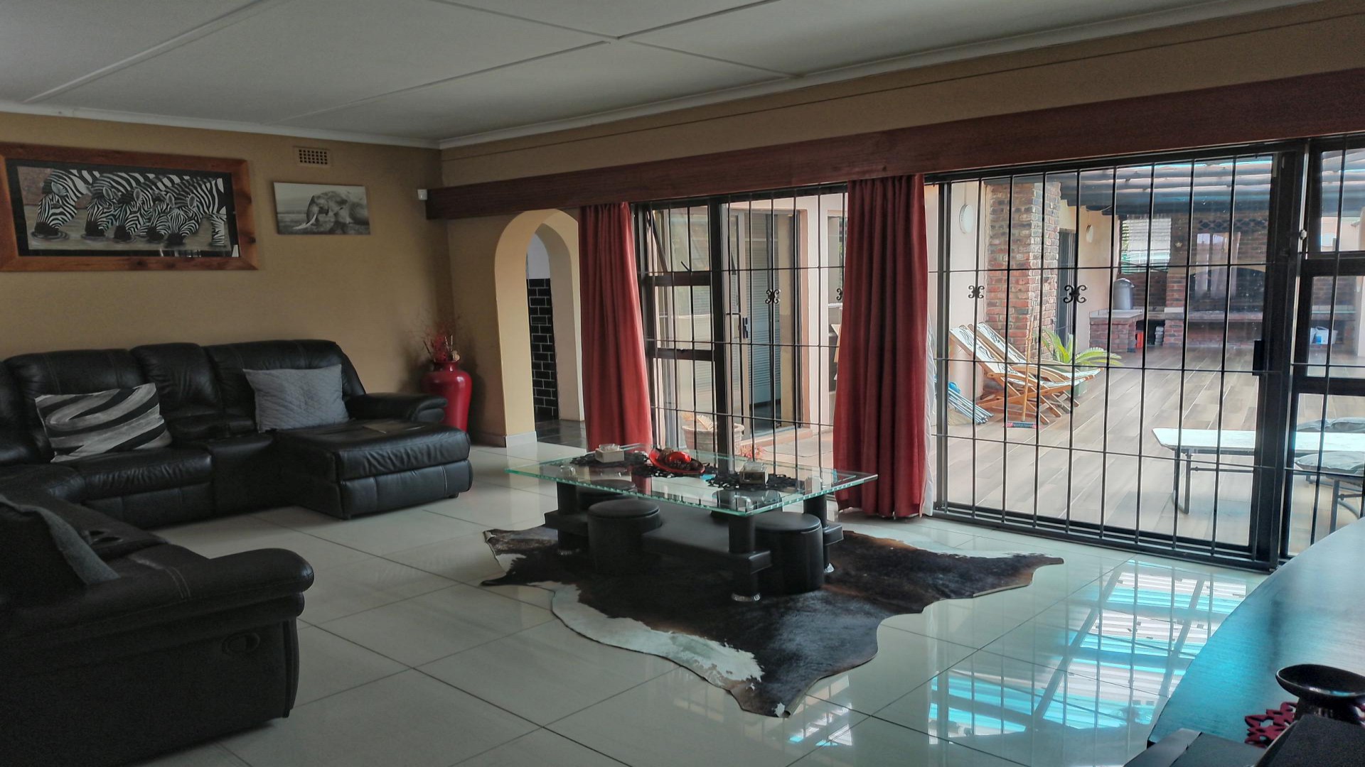 Lounges of property in Vryheid